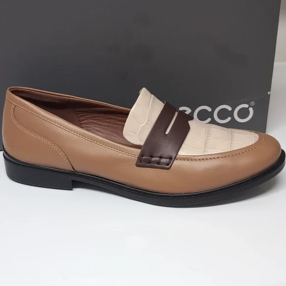 ECCO Loafers Cashmere/Chocolate US 9.5 EURO 40 NEW - Picture 5 of 11